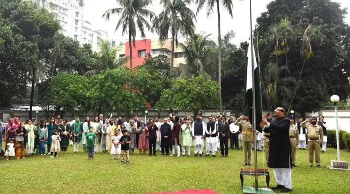 ঢাকায় পাকিস্তান দিবস উদযাপন